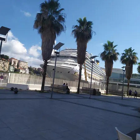 Casa Del Porto Σαβόνα